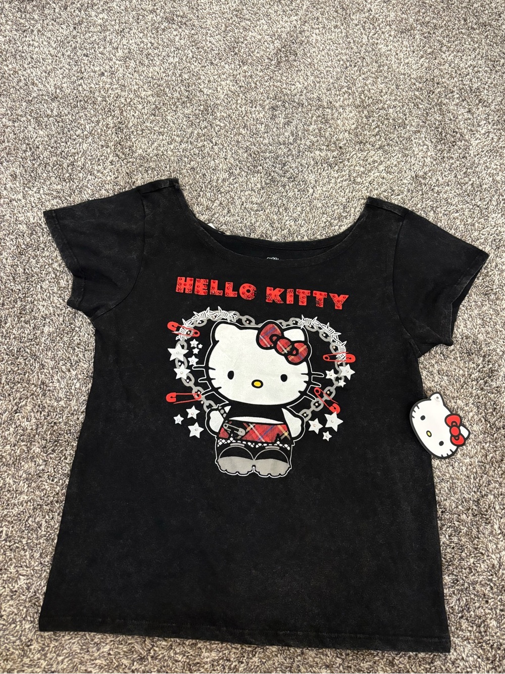 Hello Kitty women’s Black Graphic tee black Sz Small
